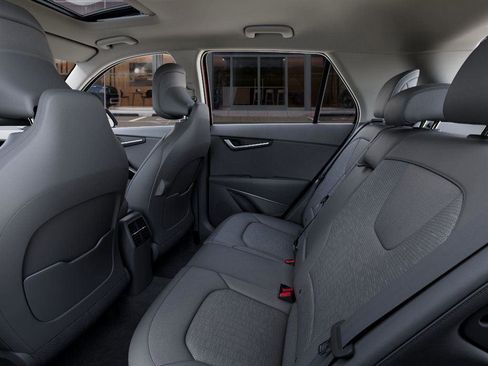 New 2026 Kia Niro SX image 18