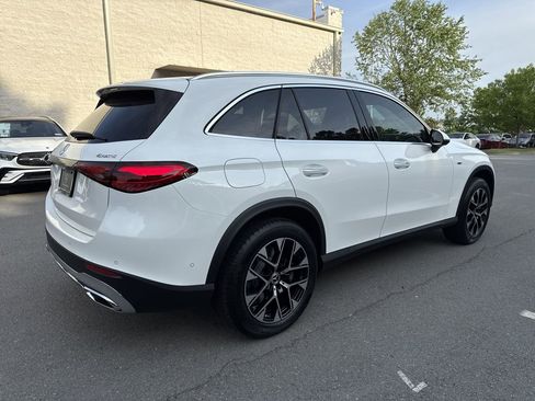 New 2025 Mercedes-Benz GLC 350e 4MATIC image 3