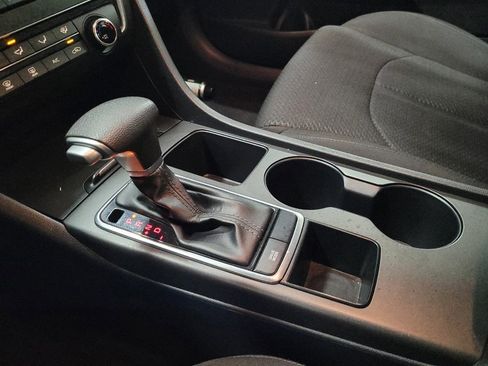 Used 2018 Kia Optima LX image 26