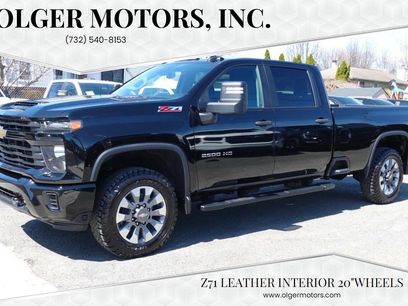Used 2024 Chevrolet Silverado 2500 Custom w/ Custom Value Package