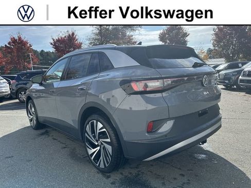 New 2025 Volkswagen ID.4 Pro S Plus AWD/4WD image 3