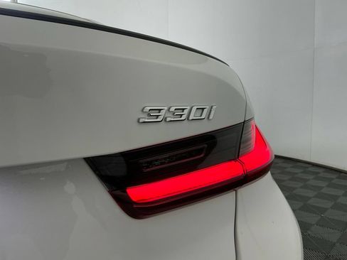 New 2026 BMW 330i Sedan w/ M Sport Package RWD image 31