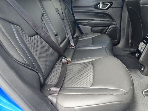 Used 2025 Jeep Compass Latitude w/ Altitude Special Edition AWD/4WD image 18
