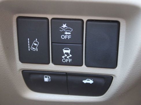 Used 2018 Acura TLX 2.4L image 51