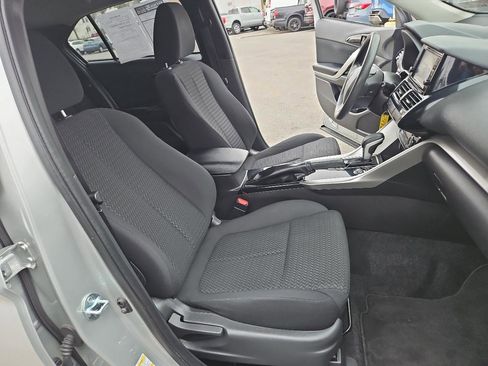 Used 2022 Mitsubishi Eclipse Cross ES image 15