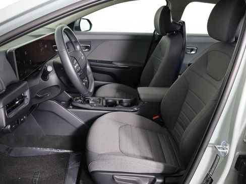 Used 2025 Kia K4 EX FWD image 14