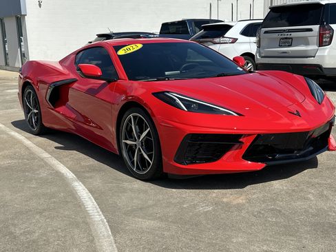 Certified 2023 Chevrolet Corvette Stingray Coupe w/ 1LT RWD image 3