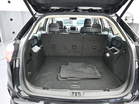 Used 2024 Ford Edge Titanium AWD/4WD image 43