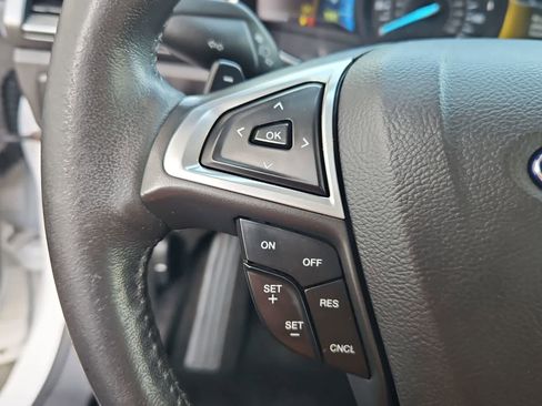 Used 2014 Ford Fusion Titanium AWD/4WD image 23