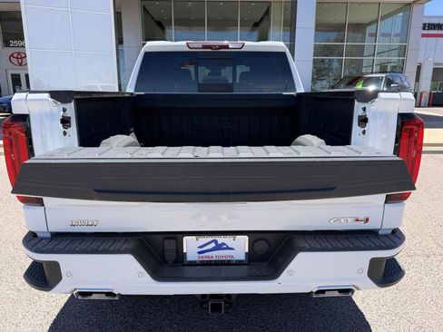 Used 2023 GMC Sierra 1500 AT4 w/ AT4 Premium Package AWD/4WD image 15