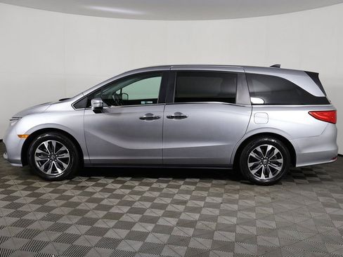 Used 2023 Honda Odyssey EX-L image 17