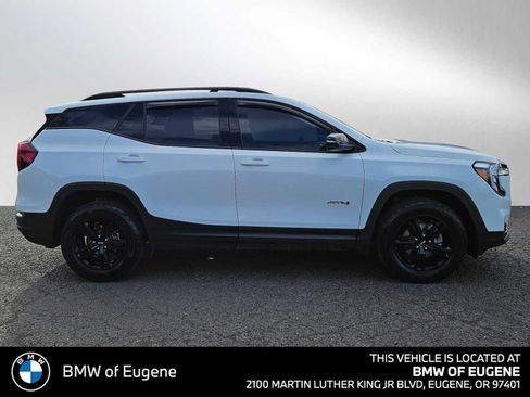 Used 2023 GMC Terrain AT4 AWD/4WD image 3