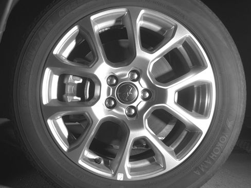 Used 2025 Jeep Compass Limited image 12