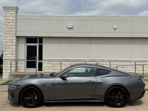 Used 2024 Ford Mustang GT image 3