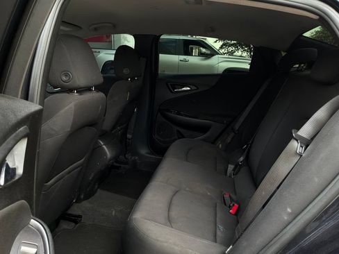 Used 2022 Chevrolet Malibu LS FWD image 11