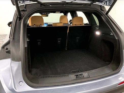 Used 2022 Lincoln Corsair Reserve w/ Luxury Package image 40