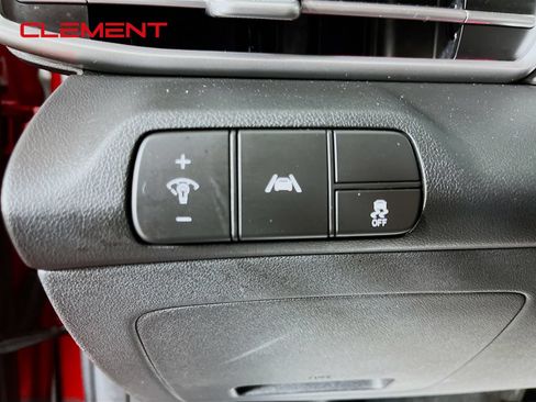 Used 2023 Hyundai Elantra Limited w/ Cargo Package FWD image 13