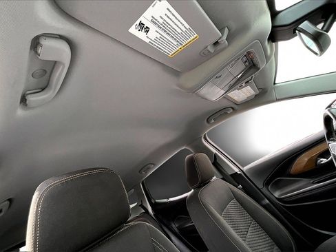 Used 2020 GMC Terrain SLE w/ Driver Convenience Package image 22