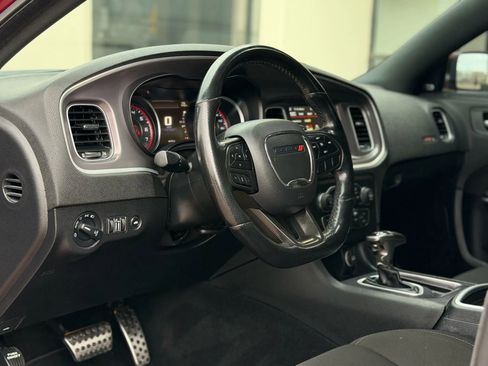 Used 2021 Dodge Charger Scat Pack w/ Dynamics Package image 8