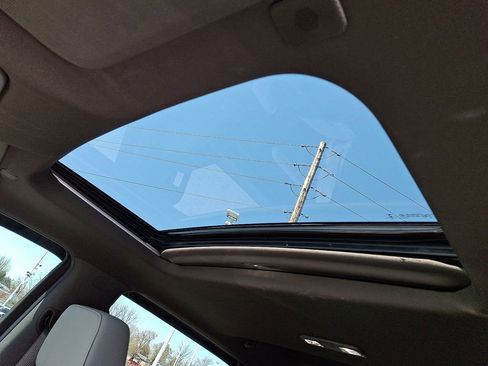 Used 2021 GMC Sierra 2500 SLT w/ SLT Premium Package image 15