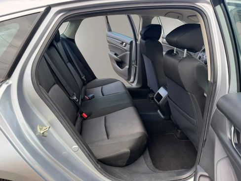 Used 2019 Honda Accord LX image 16