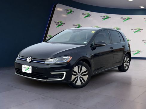 Used 2019 Volkswagen e-Golf SEL Premium image 3