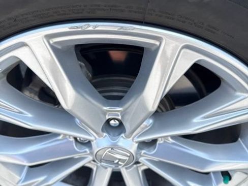Used 2024 Honda CR-V EX-L image 10