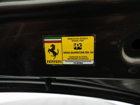 Used 2018 Ferrari GTC4Lusso image 30