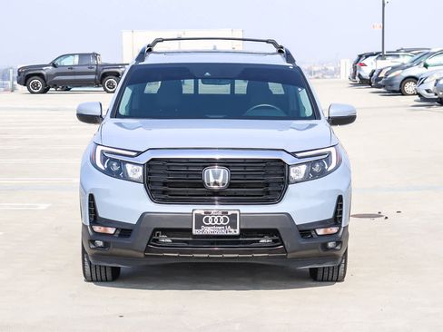 Used 2023 Honda Ridgeline RTL-E image 2