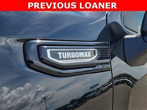 New 2026 GMC Sierra 1500 Elevation image 10