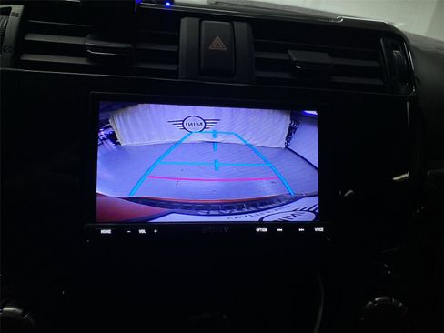 Used 2015 Toyota 4Runner SR5 image 26