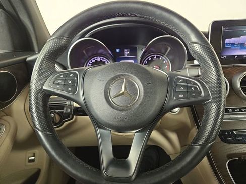 Used 2018 Mercedes-Benz GLC 300 4MATIC image 21