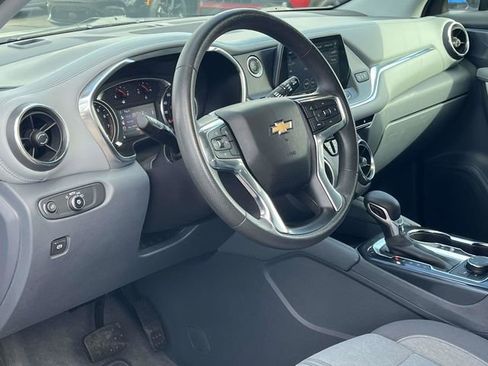 Used 2022 Chevrolet Blazer LT image 12
