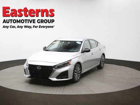 Used 2024 Nissan Altima 2.5 SV image 54