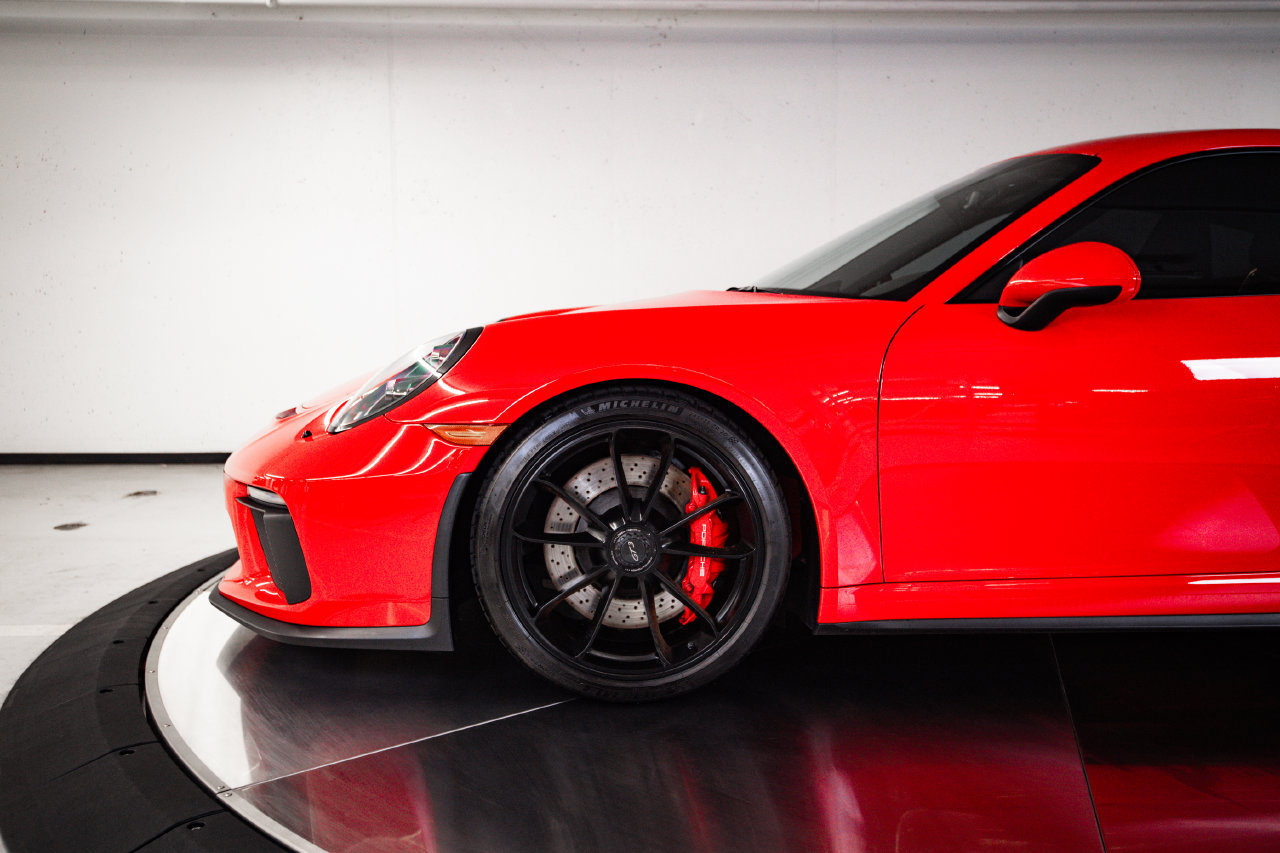 Certified 2018 Porsche 911 GT3 RWD image 11
