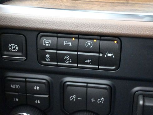 New 2026 Chevrolet Tahoe High Country image 38