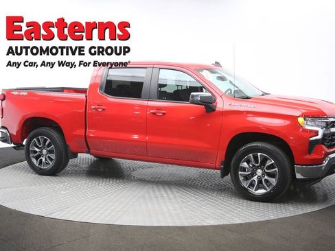 Used 2023 Chevrolet Silverado 1500 LT AWD/4WD image 49