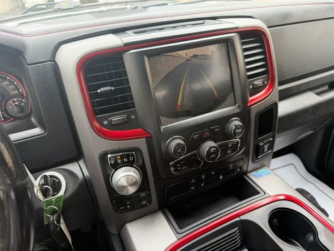 Used 2017 RAM 1500 Rebel AWD/4WD image 33