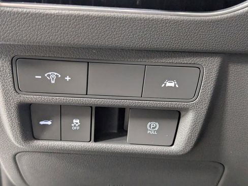 Used 2021 Hyundai Sonata Limited w/ Preferred Accessory Package image 14