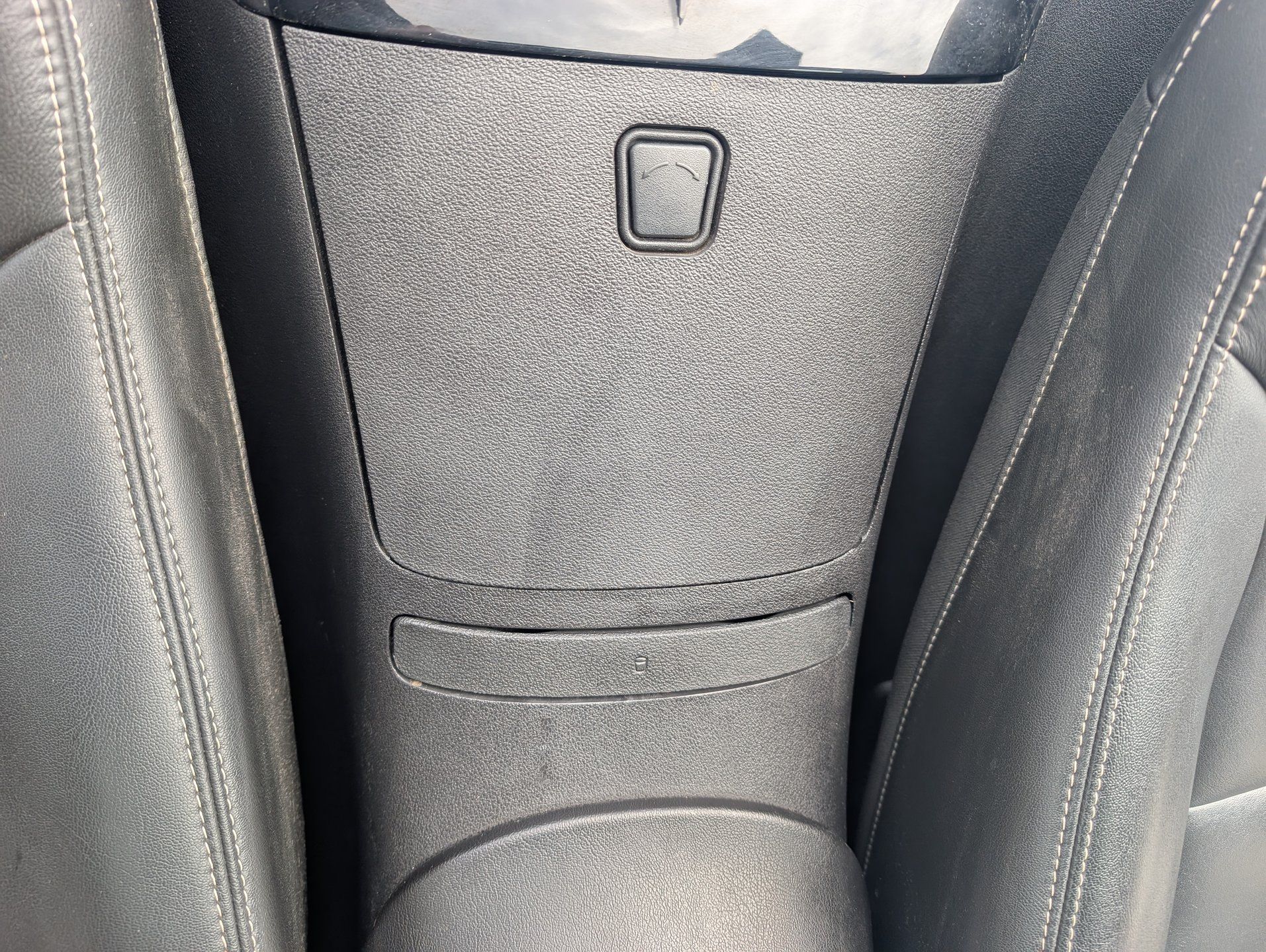 Used 2006 Pontiac Solstice Convertible w/ Premium Package RWD image 80