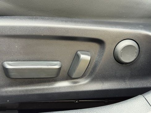 Used 2022 Lexus IS 350 F Sport image 21