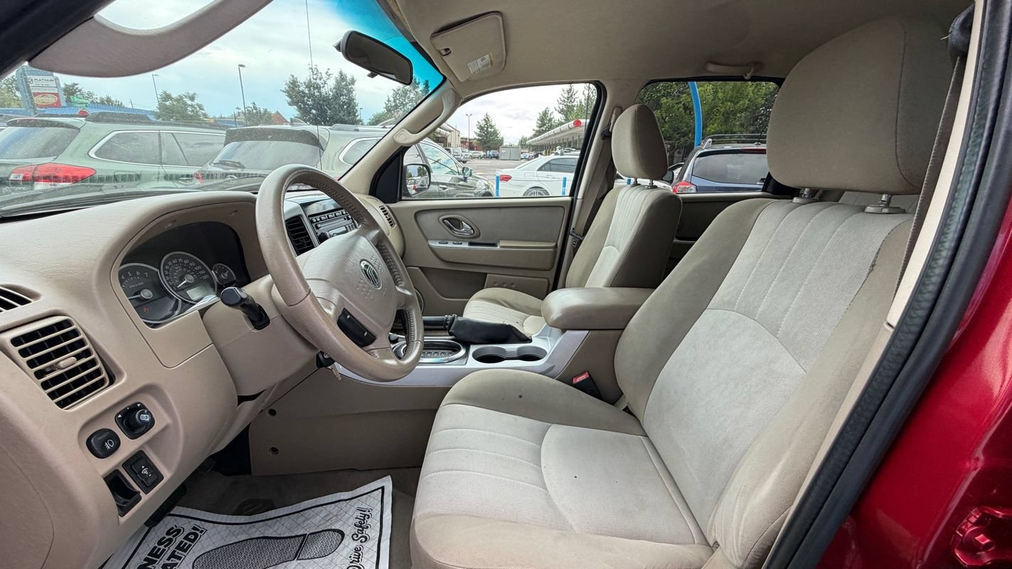 Used 2005 Mercury Mariner Premier FWD image 7