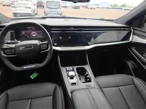 Used 2025 Jeep Wagoneer S Limited AWD/4WD image 3