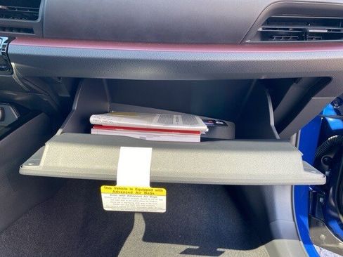 New 2025 Toyota Prius Plug-In Hybrid image 61