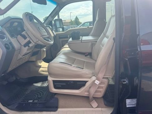 Used 2010 Ford F250 4x4 Crew Cab Super Duty image 8