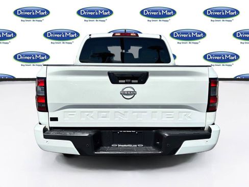 Used 2024 Nissan Frontier S w/ Technology Package RWD image 6