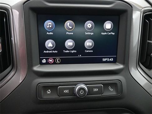 Used 2022 Chevrolet Silverado 2500 Custom w/ Custom Convenience Package image 18