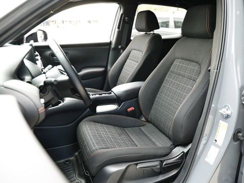 Certified 2025 Honda HR-V Sport image 20