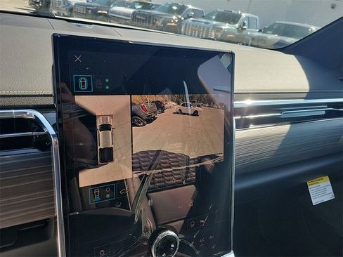 New 2025 GMC Sierra EV Denali image 22