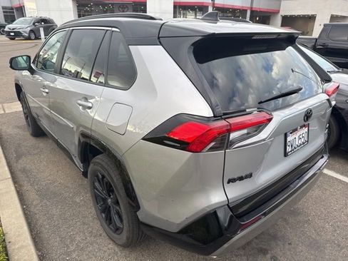Used 2025 Toyota RAV4 XSE w/ Advanced Technology Package AWD/4WD image 2